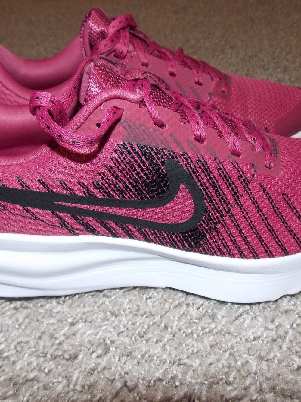 Nike Run Defy Size 7